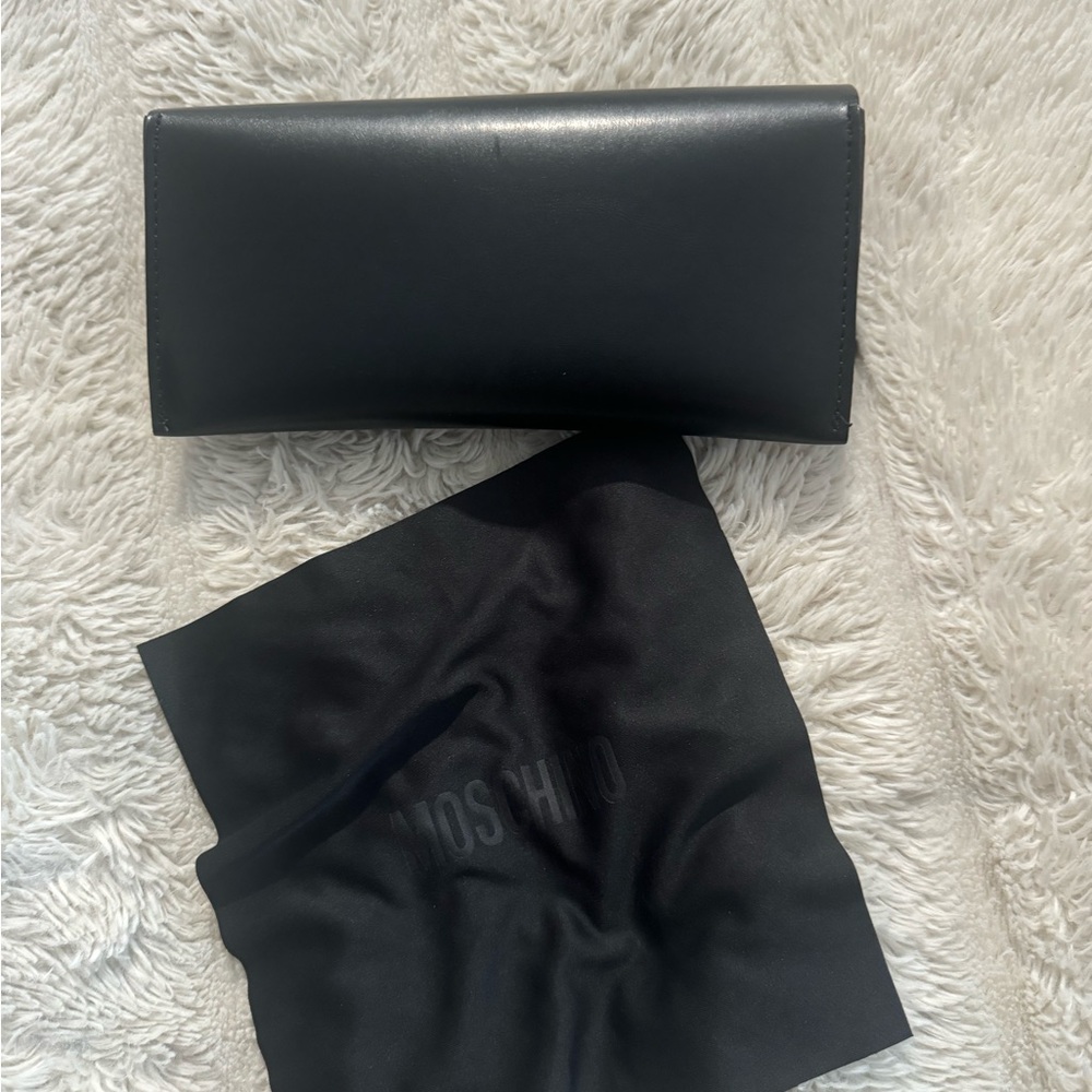 Moschino Midnight Black Accessory - Picture 3 of 4